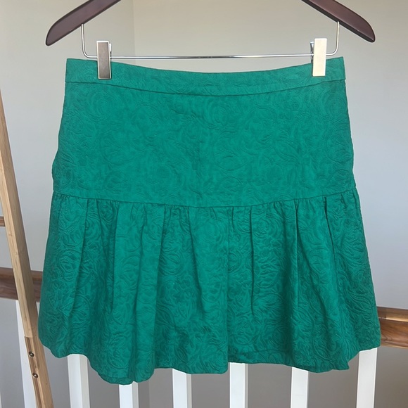 J. Crew Dresses & Skirts - J. CREW Matelasse drop-waist skirt - Size 4
